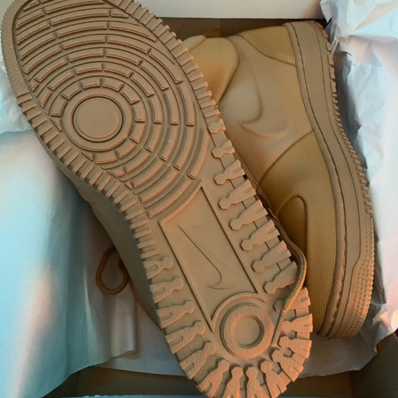 ⚠️⚠️NEW Nike sneakers mens 10.5⬇️⬇️ - Picture 5 of 8